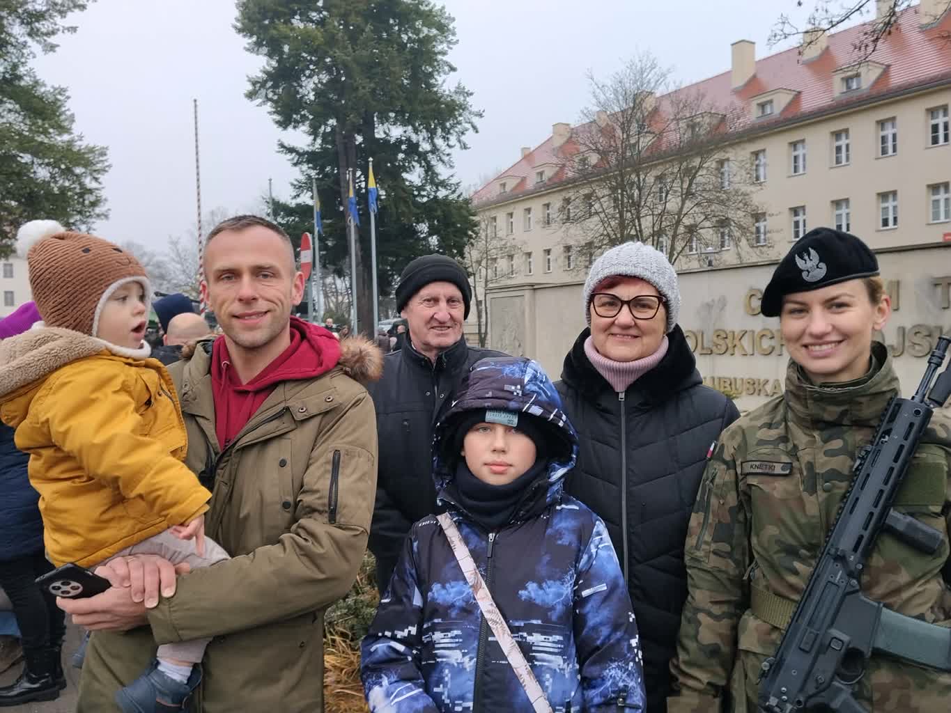 Uroczysta przysięga ochotników w Żaganiu [ZDJĘCIA]