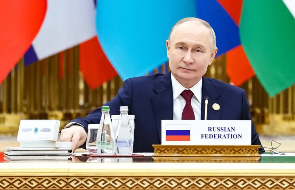 Prezydent Rosji władimir Putin. Fot. PAP/EPA/ ALEXANDER KAZAKOV / SPUTNIK / KREMLIN POOL