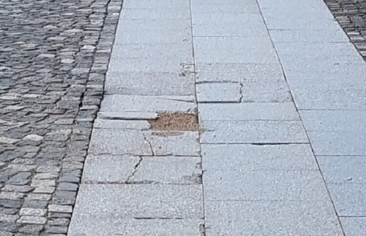 Pogotowe chodnikowe 9 Pogotowe chodnikowe Radio Zachód - Lubuskie