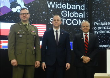 Wiceszef MON i ambasador USA o amerykańskich armii w Polsce 11 PAP/Piotr Nowak