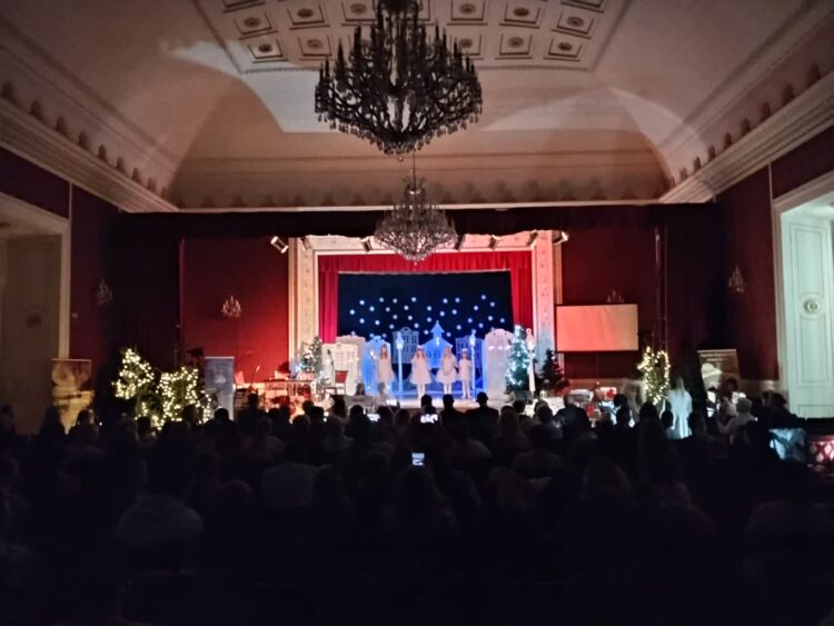 Przedstawienie świąteczne podopiecznych żagańskiego ośrodka 9 fot. K.Gonera