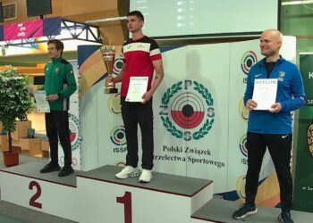 Trzy złota Gwardii w finale Pucharu Polski 10 Walery Maksimow na pierwszym miejscu strzelania w trzech postawach; fot. archiwum zawodnika