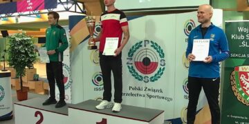 Trzy złota Gwardii w finale Pucharu Polski Walery Maksimow na pierwszym miejscu strzelania w trzech postawach; fot. archiwum zawodnika