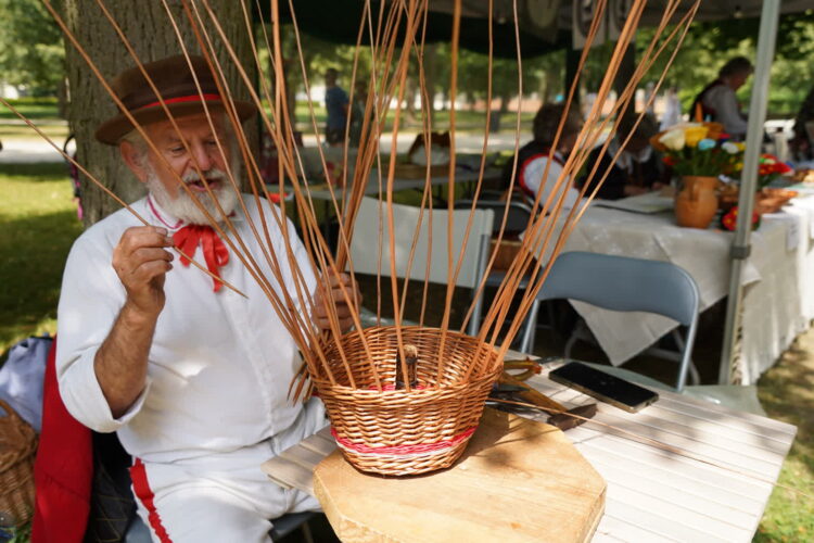 Tradycja plecionkarstwa z Polski trafiła na listę dziedzictwa UNESCO 9 Fot. www.gov.pl