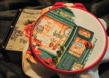 Jasień zaprasza na wystawę prac haftu 11 fot. Pixabay