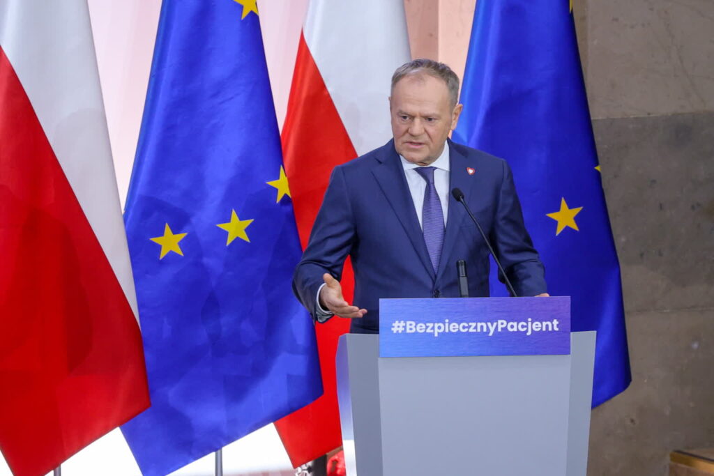 Tusk: Rząd nie planuje podnoszenia składki zdrowotnej PAP/Rafał Guz