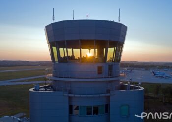 Polska Agencja Żeglugi Powietrznej przygotowuje się do powrotu ruchu lotniczego na wschód 15 Zdjęcie ilustracyjne. Fot. Polska Agencja Żeglugi Powietrznej/FB