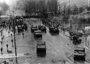 55 lat temu rozpoczął się strajk w gdańskiej stoczni 12 14 grudnia 1970 r. robotnicy Stoczni Gdańskiej im. Lenina odmówili pracy. Fot. Instytut Pamięci Narodowej/FB