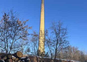 Nie ma już komina w Radowicach 12 fot. Starostwo Powiatowe w Zielonej Górze