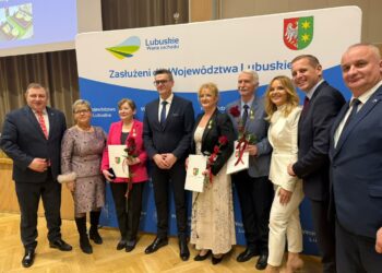 Sportowiec, pisarka i choreografka wyróżnieni medalami! Radio Zachód - Lubuskie