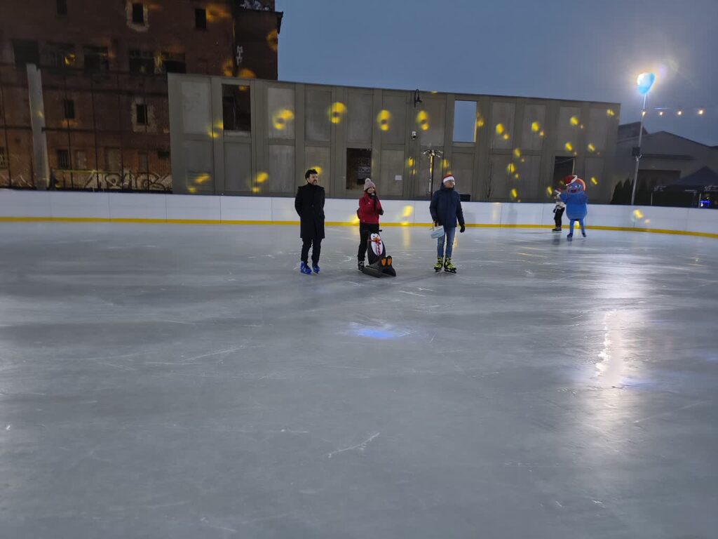 Otwarcie nowosolskiego lodowiska 1 Lodowisko w Nowej Soli