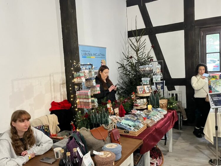 „Świąteczne targi z Ekonomią Społeczną” w Ochli Radio Zachód - Lubuskie