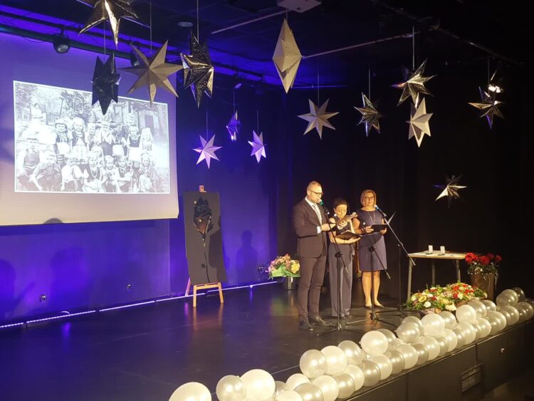 Jubileuszowe spotkanie pracowników Miejskiego Przedszkola nr 1 w Zielonej Górze [ZDJĘCIA] Radio Zachód - Lubuskie