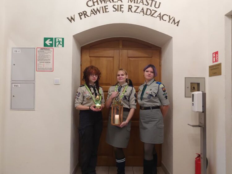 Betlejemskie Światło dotarło do Zielonej Góry Radio Zachód - Lubuskie