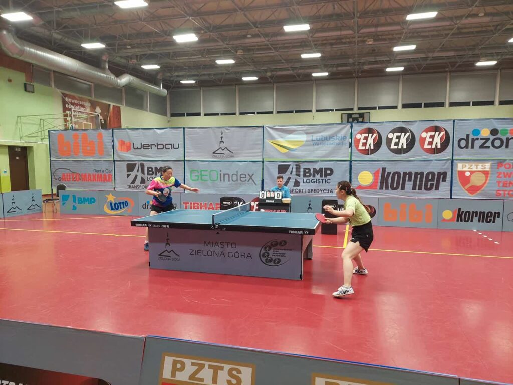 Zielonogórskie tenisistki stołowe przegrały we Wrocławiu Zielonogórskie tenisistki stołowe przegrały we Wrocławiu Radio Zachód - Lubuskie