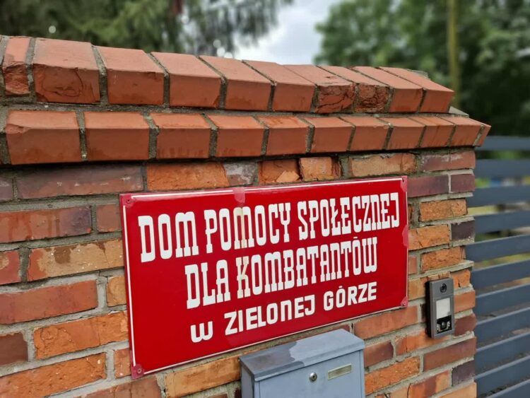 Władze Zielonej Góry o sytuacji w DPS Radio Zachód - Lubuskie