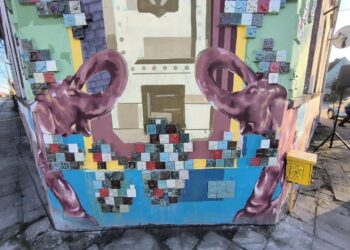 Ceramiczna historia Witnicy ożyła na muralu Radio Zachód - Lubuskie