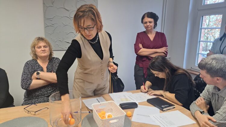 Losowanie zdecydowało o kolejności przyznania mieszkań do remontu Radio Zachód - Lubuskie