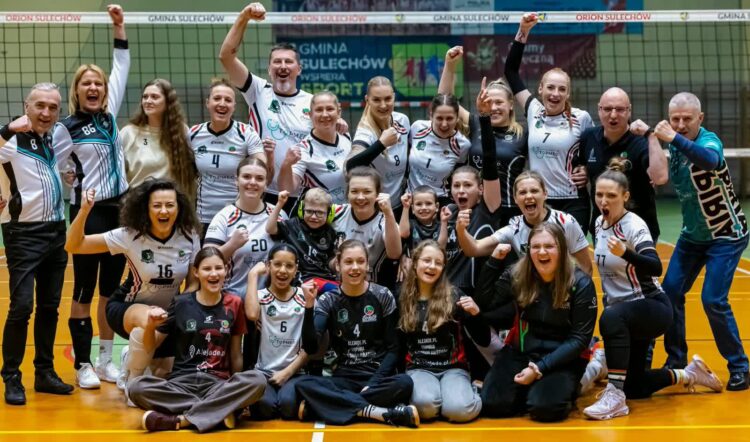 Sulechowskie siatkarki celują w play off 9 Sulechowskie siatkarki celują w play off Radio Zachód - Lubuskie