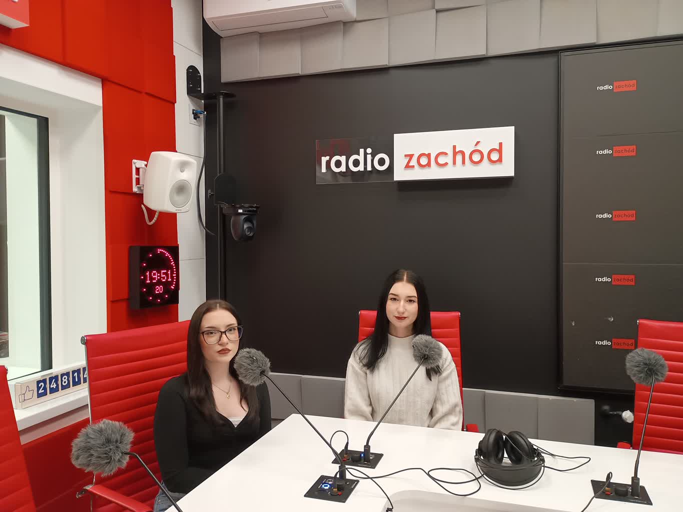 Pasujesz-Ratujesz. Projekt „Ekonomika”