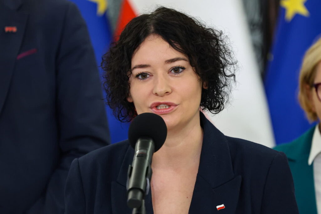 Lewica chce zastąpić składkę zdrowotną podatkiem 12 proc. i "opłatą od tłuszczu" 3 Lewica chce zastąpić składkę zdrowotną podatkiem 12 proc. i "opłatą od tłuszczu" Radio Zachód - Lubuskie