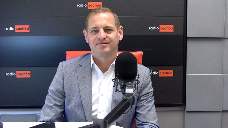 Łukasz Porycki w studiu Radia Zachód