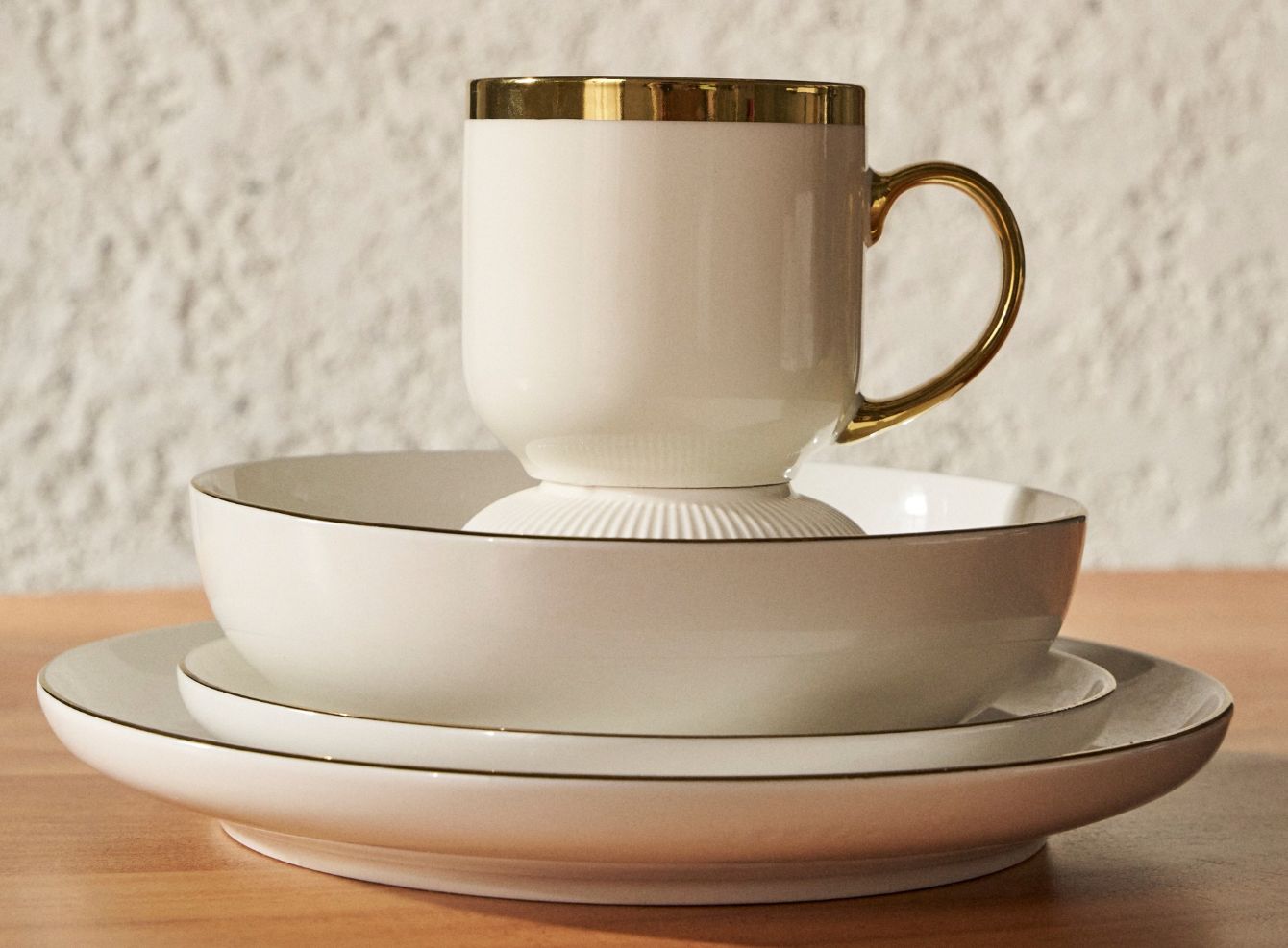 Minimalizm w kuchni – jak dobrać kubki, które pasują do każdej zastawy?