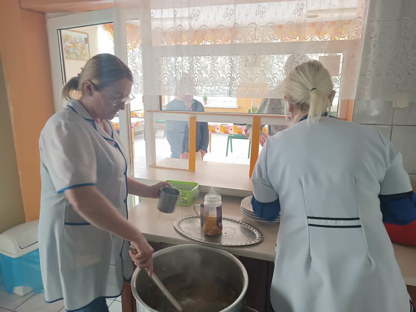 Darmowe posiłki dla potrzebujących Żaganian