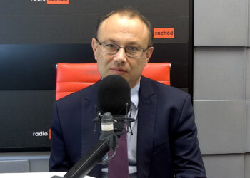 Prof. Piotr Kułyk w studiu Radia Zachód