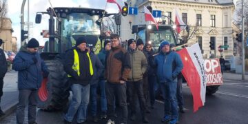 Protest rolników w Zielonej Górze (fot. P. Kozubaj)
