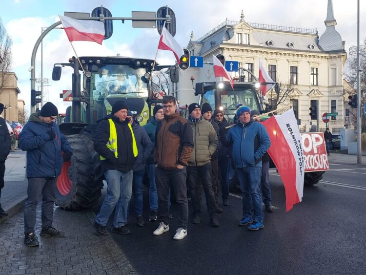 Protest rolników w Zielonej Górze (fot. P. Kozubaj)