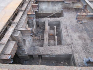 Zabytkowy most zniszczony – alarmuje ekspert [ZDJĘCIA]