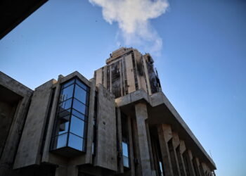 Naloty na obiekty organizacji terrorystycznej Państwo Islamskie (IS) na terytorium Syrii. Fot. PAP/EPA/BILAL AL-HAMMOUD