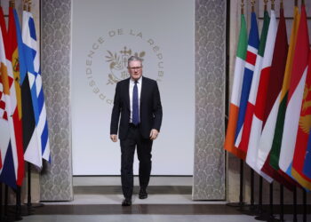 Keir Starmer (PAP/EPA/YOAN VALAT / POOL)