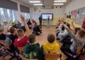 Profilaktyka wśród dzieci - warsztaty NFZ w szkole podstawowej w Niedoradzu (fot. Piotr Bakselerowicz)