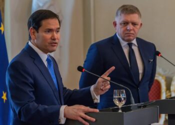 Marco Rubio i Robert Fico Fot. PAP/EPA/DOMINIKA KORTVELYESIOVA