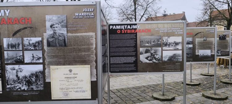 fot. Fundacja Znaki Pamięci / wystawa z 2025 roku w powiecie krakowskim