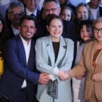 Nowa przewodnicząca Polski 2050 Katarzyna Pełczyńska-Nałęcz (C), minister klimatu i środowiska Paulina Henning-Kloska (C-P) oraz przewodniczący KP Polski 2050 Paweł Śliz (C-L), fot. PAP/Rafał Guz