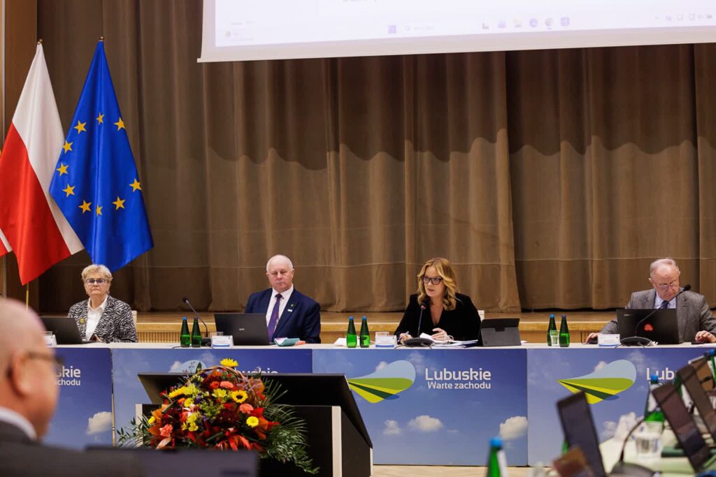Sesja sejmiku województwa lubuskiego (lubuskie.pl)