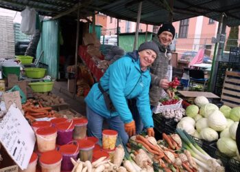 Rynek na Owocowej fot. Michał Szczęch