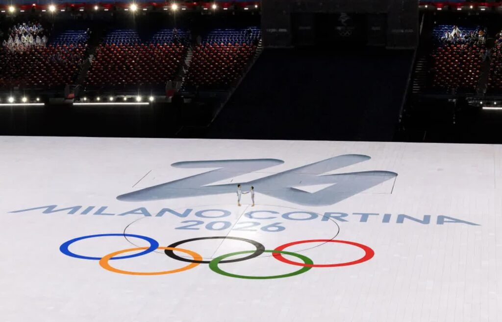 Logo igrzysk na stadionie Fot. PAP/EPA/SALVATORE DI NOLFI