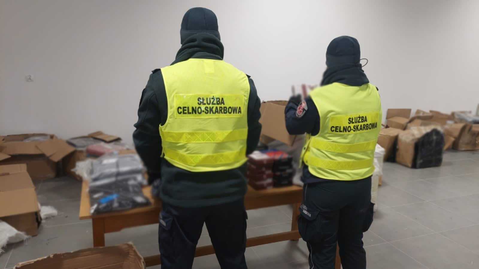 KAS zabezpieczyła prawie 10 tysięcy podrabianych towarów o wartości ponad 6 mln zł