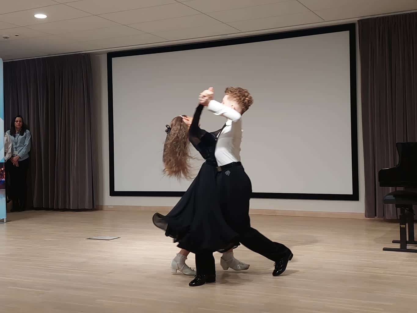 Uczniowie i studenci z marszałkowskimi stypendiami