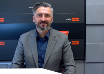Waldemar Sługocki w studiu Radia Zachód
