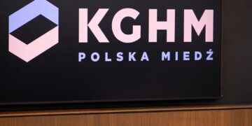Siedziba KGHM. Fot. PAP/Krzysztof Ćwik