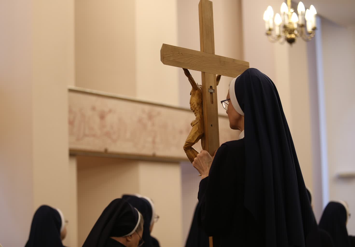 Psychoterapeutka: osoba skrzywdzona seksualnie ma prawo zgłosić krzywdę, kiedy jest na to gotowa [WYWIAD]