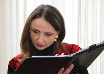 Minister rodziny, pracy i polityki społecznej Agnieszka Dziemianowicz-Bąk. Kadr zdjęcia PAP/Radka Pietruszki