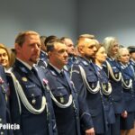 37 osób nowo przyjętych do służby policjantów ślubowało na sztandar (fot. Lubuska Policja)