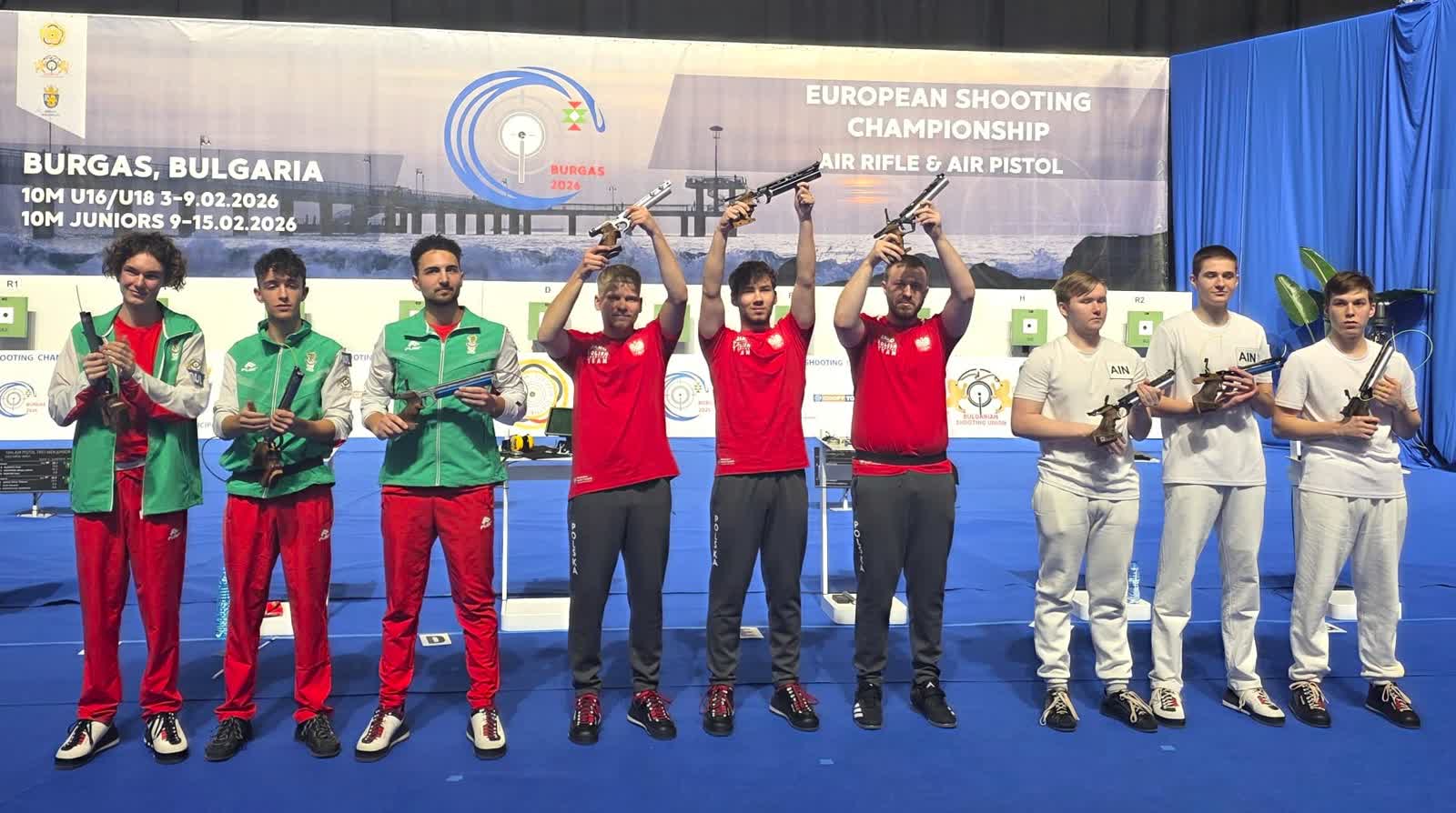 Dwa złote medale Piotra Bujewicza w ME