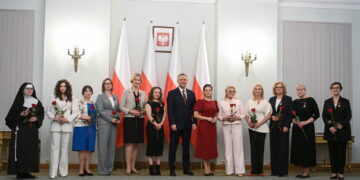 WARSZAWA PAŁAC PREZYDENCKI ODZNACZENIA PAŃSTWOWE. Fot. PAP/Marcin Obara